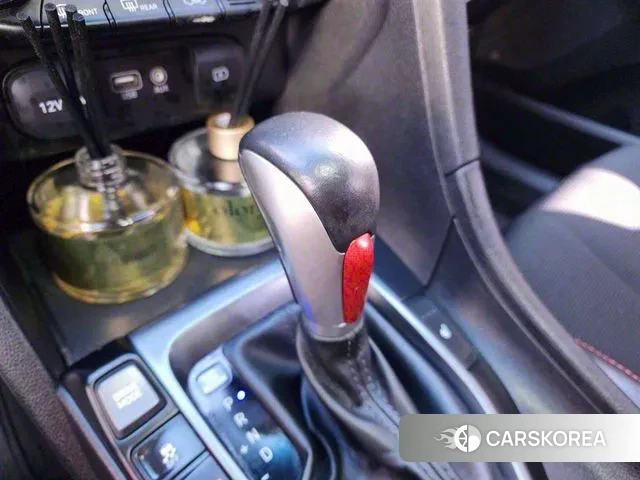 Hyundai Veloster (JS) id 3226821 из Кореи 18