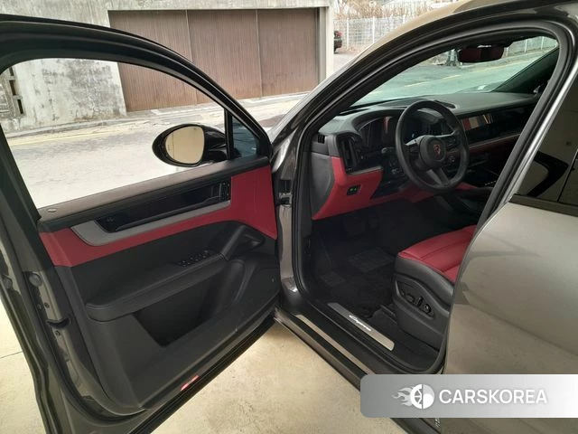 Porsche Cayenne (PO536) id 3791867 из Кореи 12