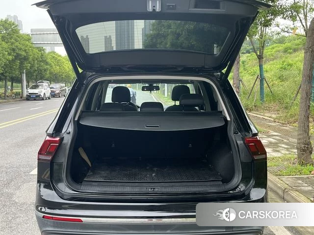 Volkswagen Tiguan L id 4387213 из Китая 20