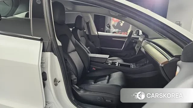 Tesla Model 3 id 3519188 из Кореи 19