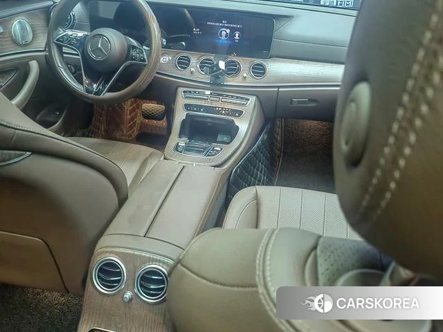 Mercedes-Benz E-class id 4277803 из Китая 9
