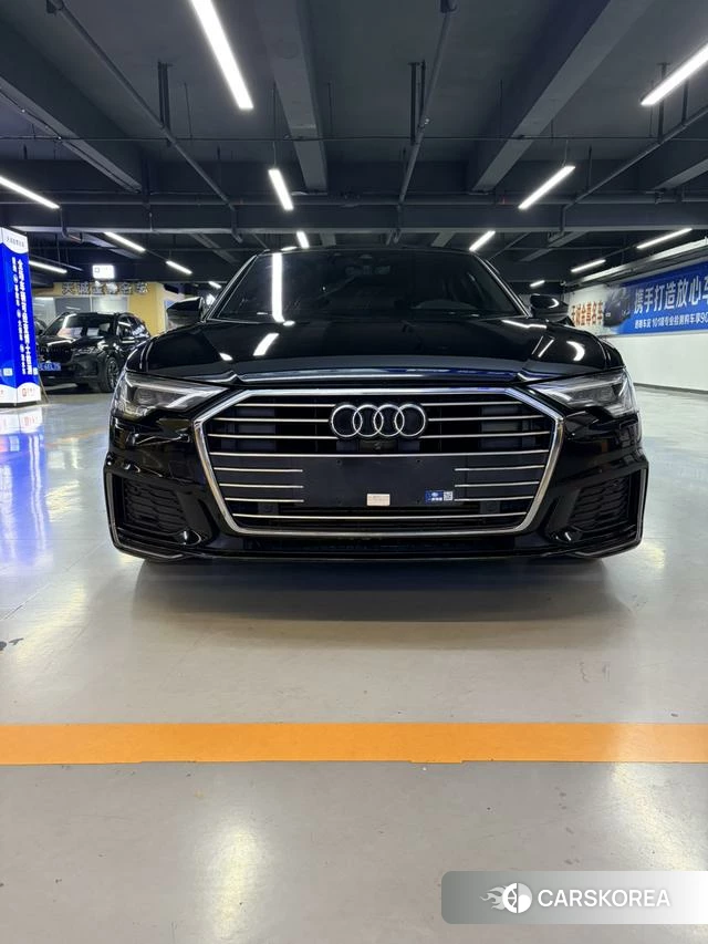 Audi A6L id 4297282 из Китая 10