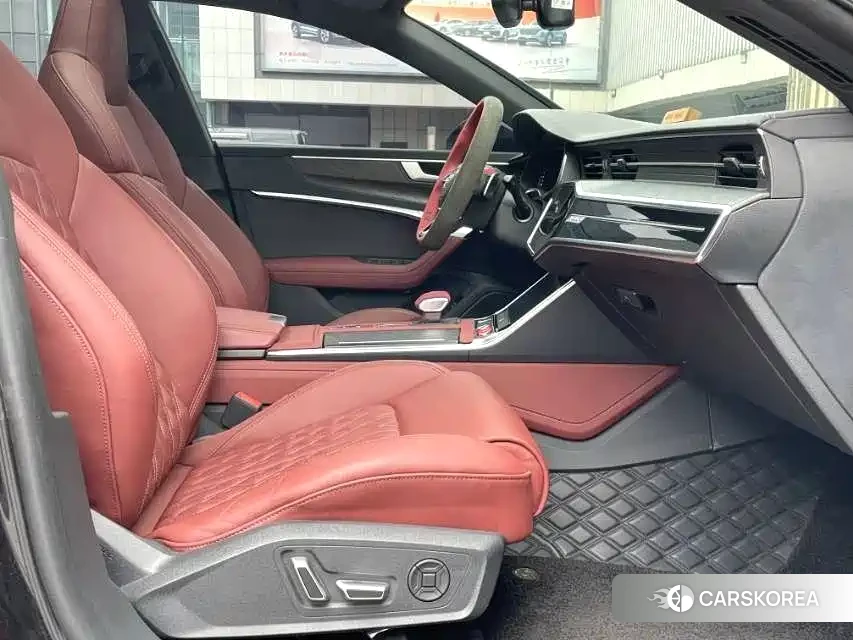 Audi A7L id 4554142 из Китая 13