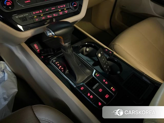 Kia The New Carnival id 4658378 из Кореи 18