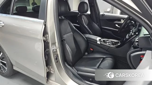 Mercedes-Benz C-Class W205 id 3417539 из Кореи 19