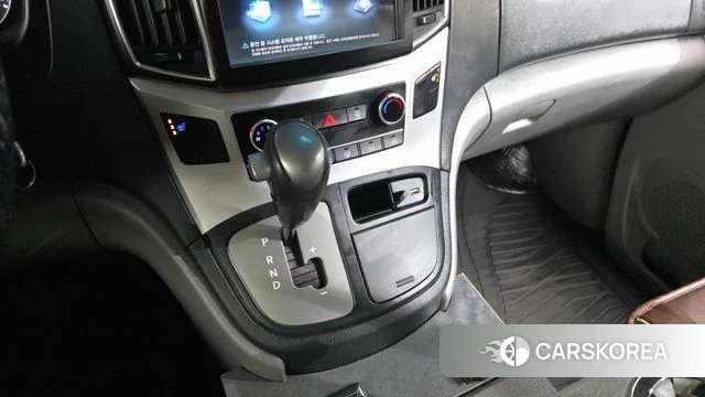 Hyundai The New Grand Starex id 3880121 из Кореи 19