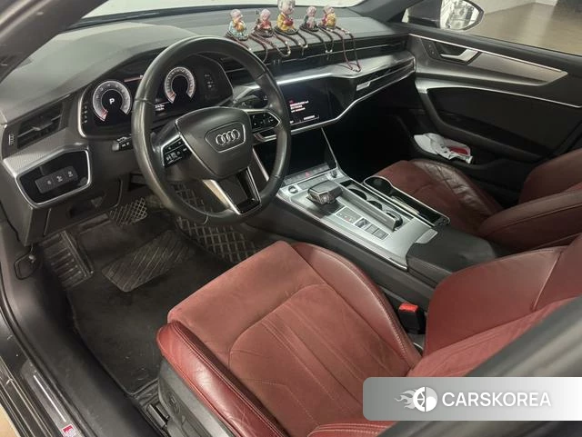 Audi A6L id 4271837 из Китая 9