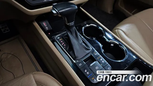 Kia The New Carnival id 2496627 из Кореи 19