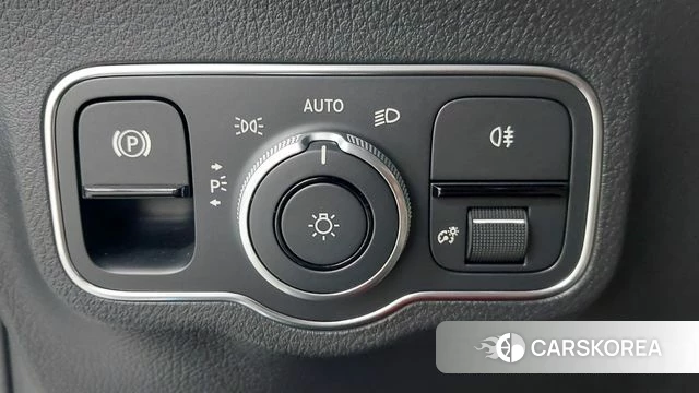 Mercedes-Benz EQA H243 id 4629946 из Кореи 17