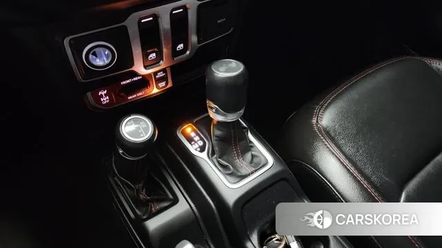 Jeep Wrangler (JL) id 2979513 из Кореи 19