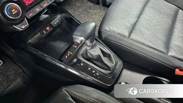 Kia Stonic id 3593207 из Кореи 19