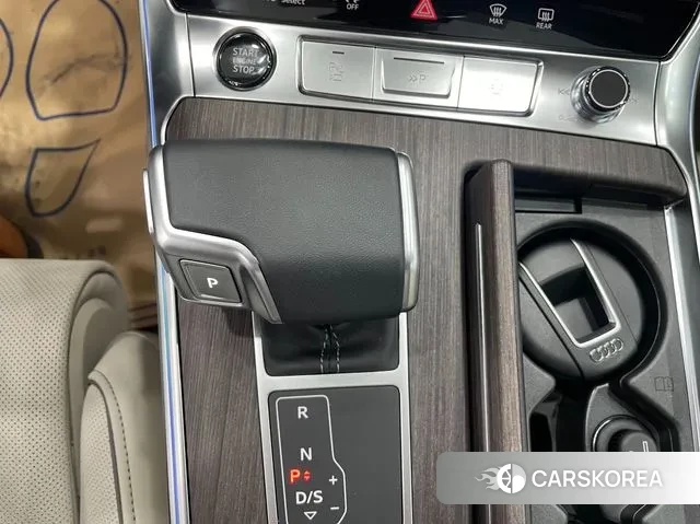 Audi A6 (C8) id 3538609 из Кореи 19