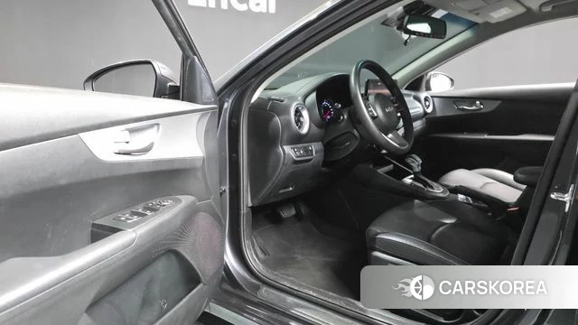 Kia The New K3 2nd generation id 4195709 из Кореи 29