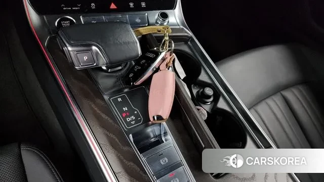 Audi A6 (C8) id 3348565 из Кореи 19