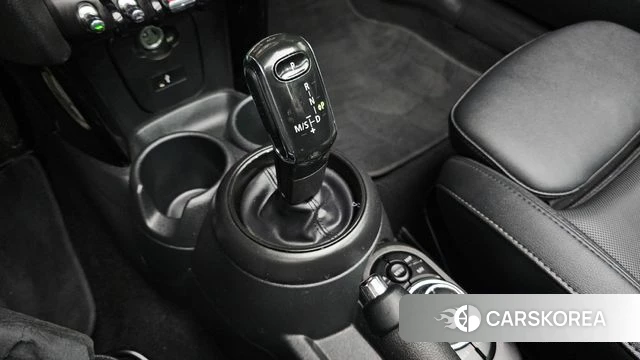 Mini Cooper Convertible id 4342846 из Кореи 29