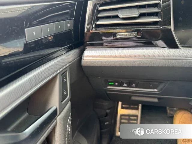 Volkswagen Touareg 3rd generation id 3055019 из Кореи 16