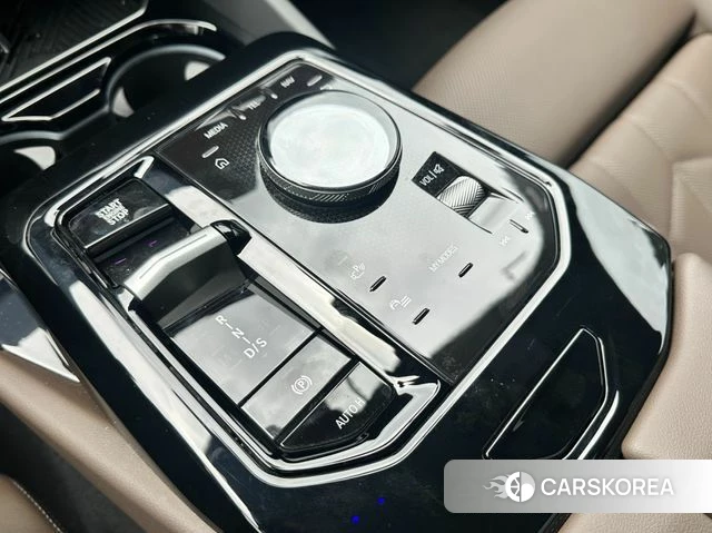 BMW 5 Series (G60) id 4686920 из Кореи 19