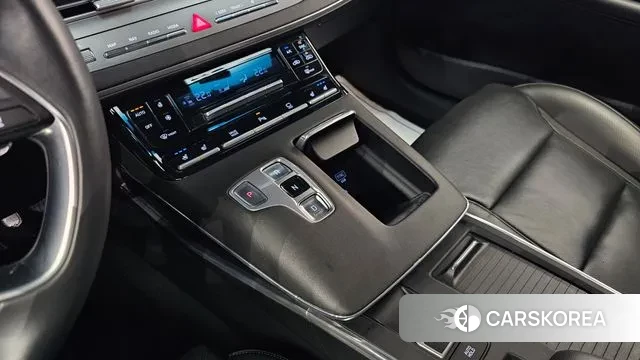 Hyundai The New Grandeur IG id 3023405 из Кореи 19