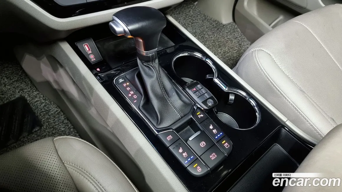 Kia The New Carnival id 887671 из Кореи 19