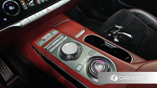 Genesis GV70 id 4186881 из Кореи 35