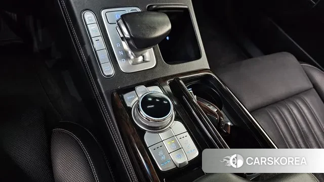 Genesis G90 id 3736850 из Кореи 19