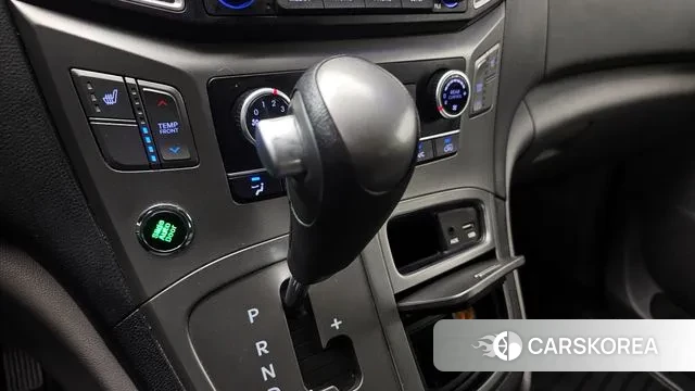 Hyundai The New Grand Starex id 3032902 из Кореи 19