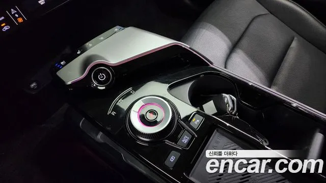 Kia EV6 id 2696000 из Кореи 19