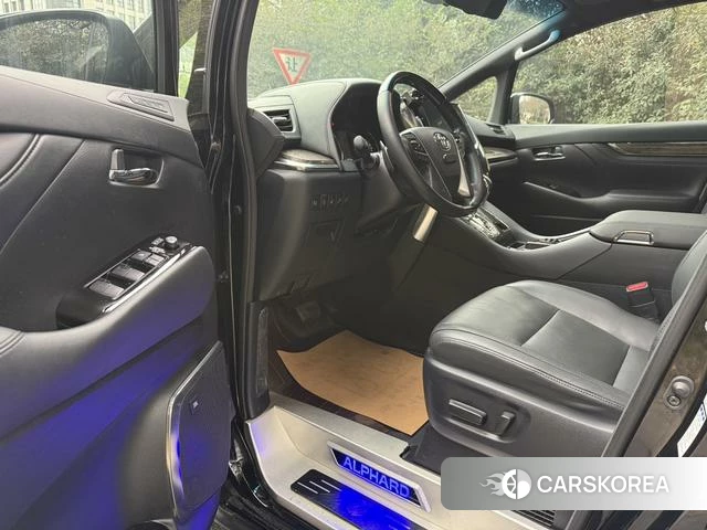 Toyota Elfa id 4299800 из Китая 10