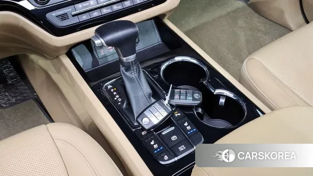 Kia The New Carnival id 3350637 из Кореи 19