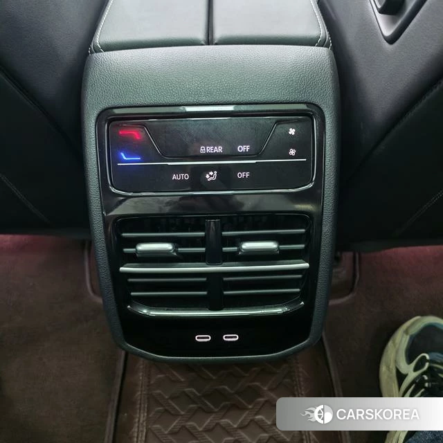 Volkswagen Magotan id 3920311 из Китая 21