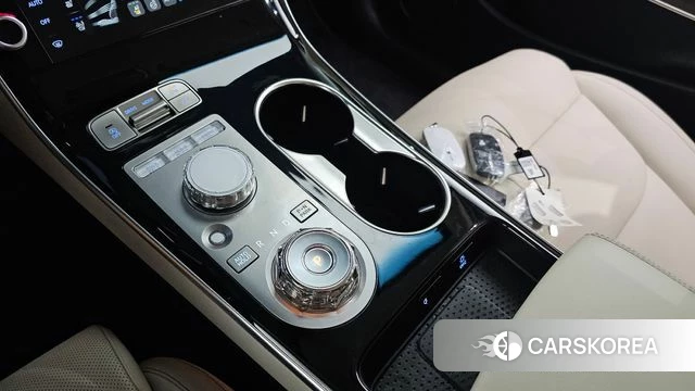 Genesis GV70 id 4617840 из Кореи 19