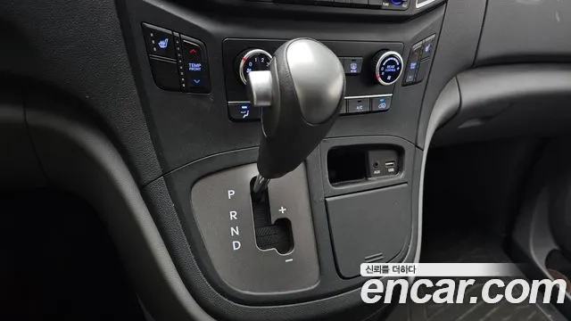 Hyundai The New Grand Starex id 2912510 из Кореи 19