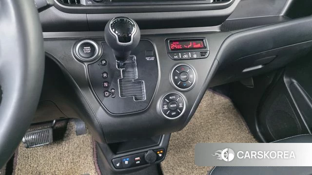 Kia The New Kia Ray id 3793374 из Кореи 19