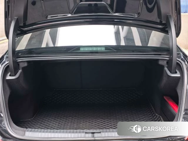 Volkswagen Passat id 3908529 из Китая 16