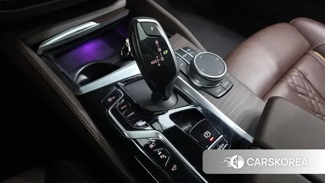 BMW 5 Series (G30) id 3390314 из Кореи 19