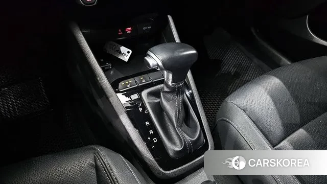 Kia Stonic id 3677460 из Кореи 19