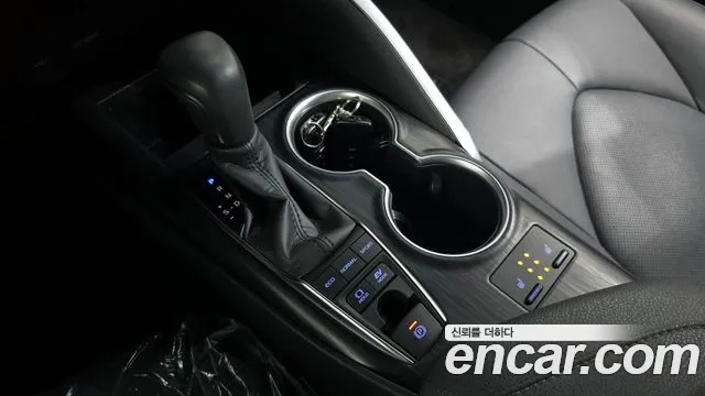 Toyota Camry (XV70) id 2873841 из Кореи 19