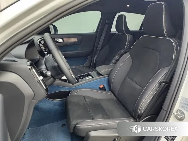 Volvo C40 Richards id 3021702 из Кореи 18