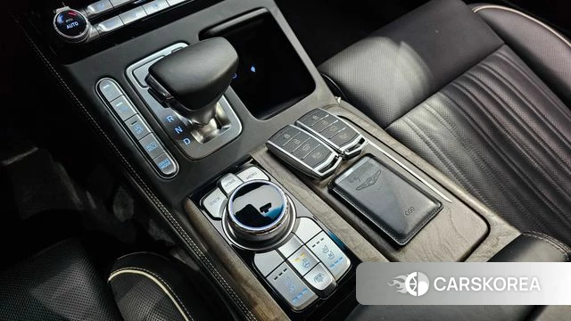 Genesis G90 id 4637706 из Кореи 31