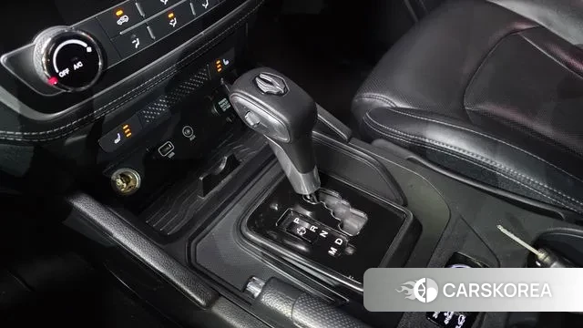 Ssangyong Rexton Sports id 3692190 из Кореи 19