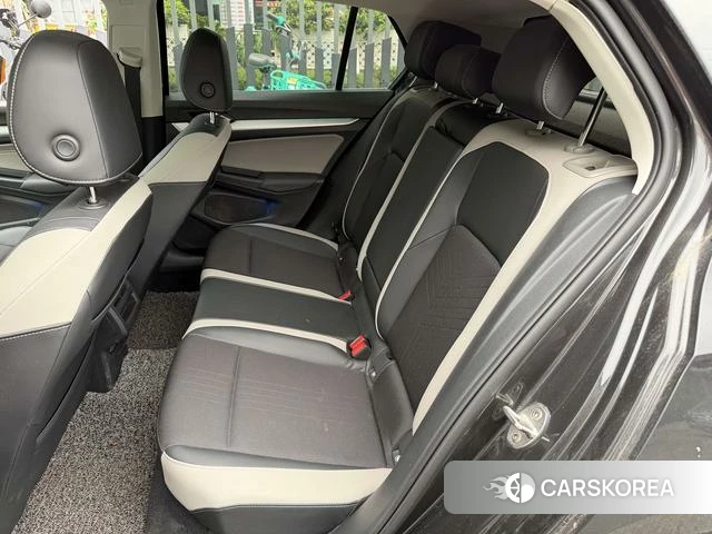 Volkswagen Golf id 4299758 из Китая 12