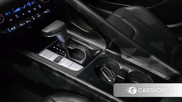 Hyundai Avante (CN7) id 3661184 из Кореи 19