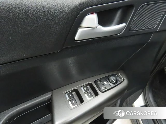 Kia Sportage The Bold id 4772625 из Кореи 19