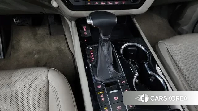 Kia The New Carnival id 3612728 из Кореи 19