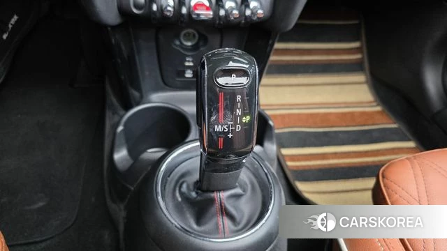 Mini Cooper S Convertible id 4619805 из Кореи 19