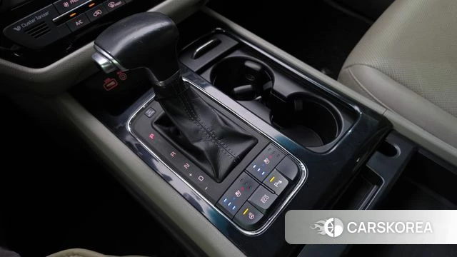 Kia All New Carnival id 4643117 из Кореи 19
