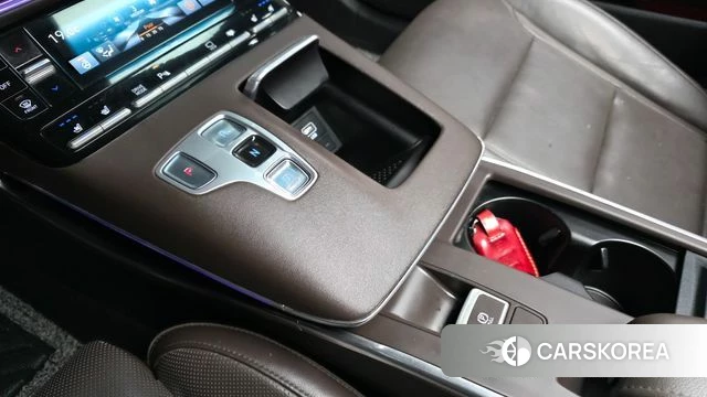 Hyundai The New Grandeur IG id 3843263 из Кореи 19