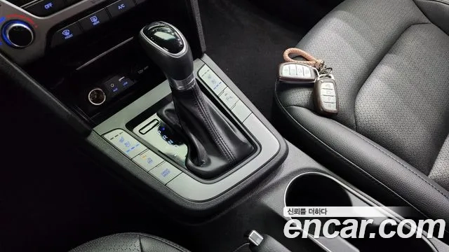 Hyundai Avante AD id 2917911 из Кореи 19