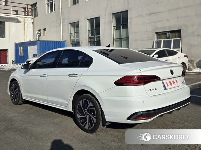 Volkswagen Bora id 4207728 из Китая 17