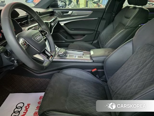 Audi A6L id 4321283 из Китая 9